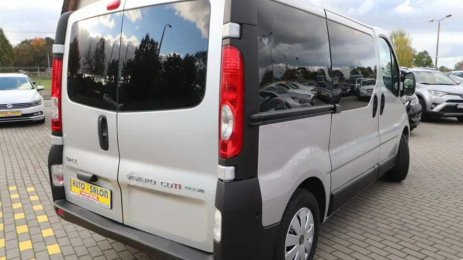 OPEL Vivaro -