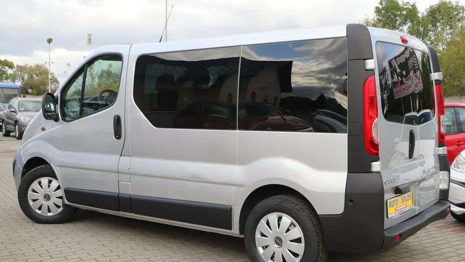OPEL Vivaro -