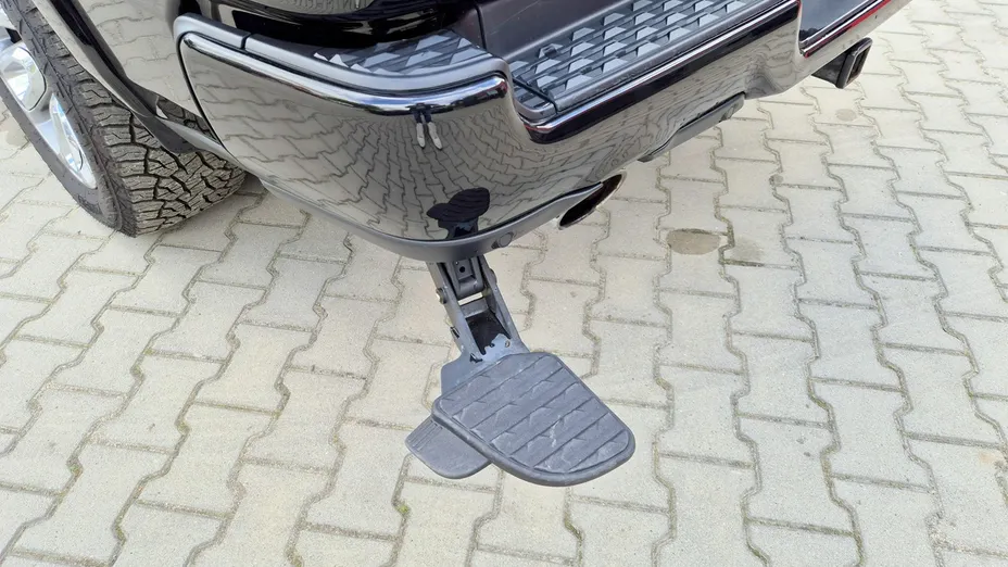 RAM 1500 -