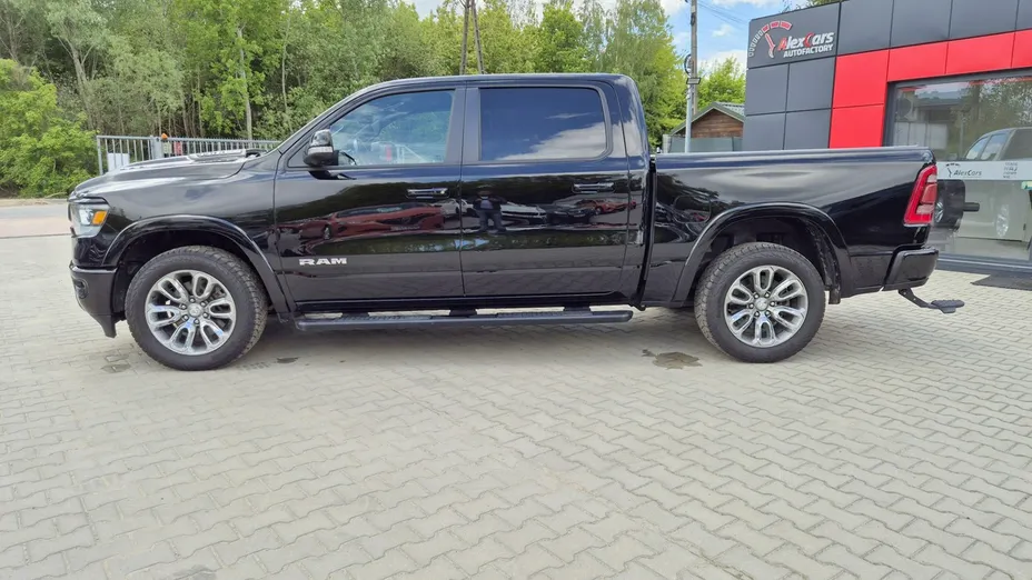 RAM 1500 -