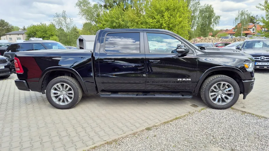 RAM 1500 -