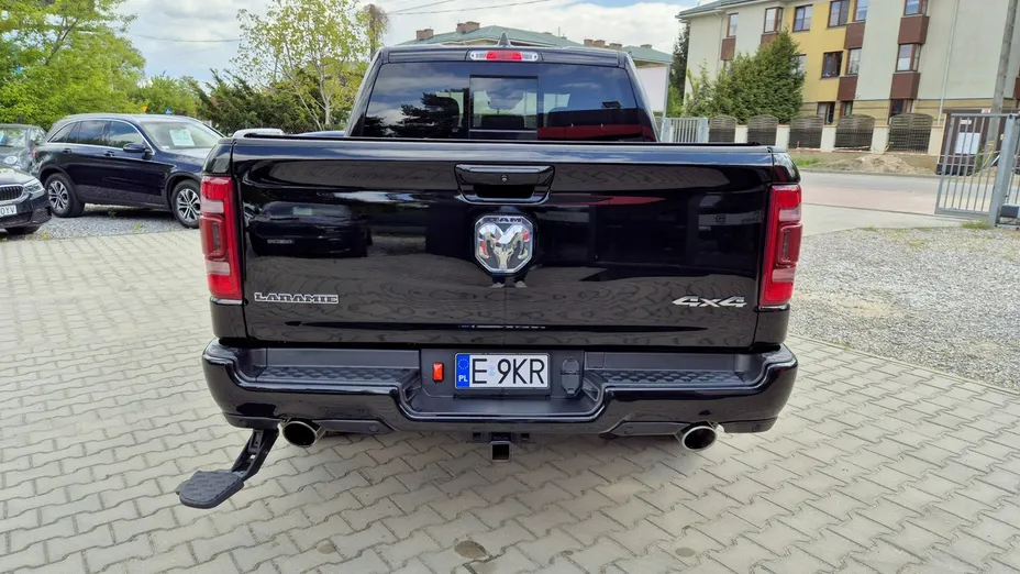 RAM 1500 -