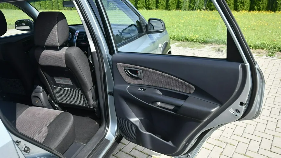 HYUNDAI Tucson -