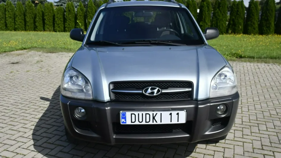 HYUNDAI Tucson -