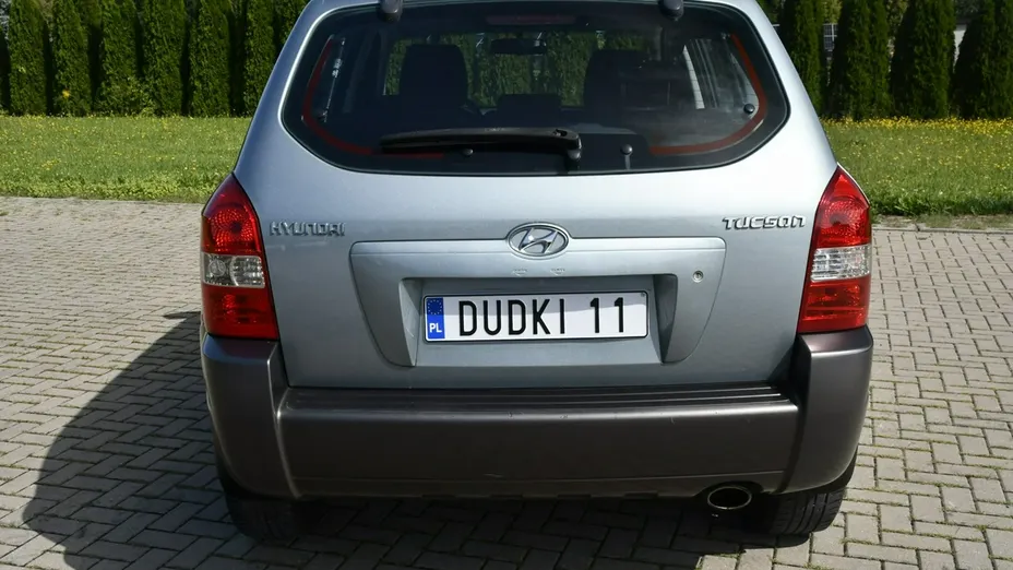 HYUNDAI Tucson -