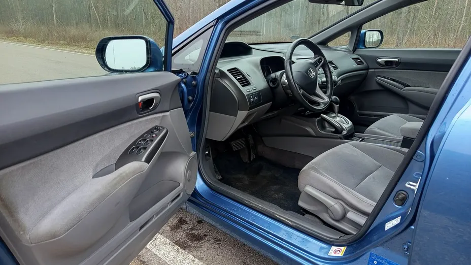 HONDA Civic -