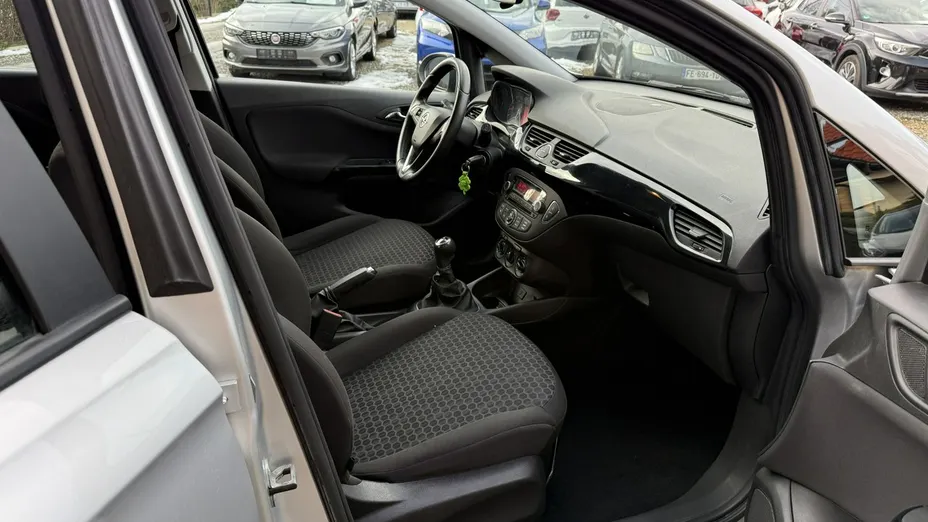OPEL Corsa -