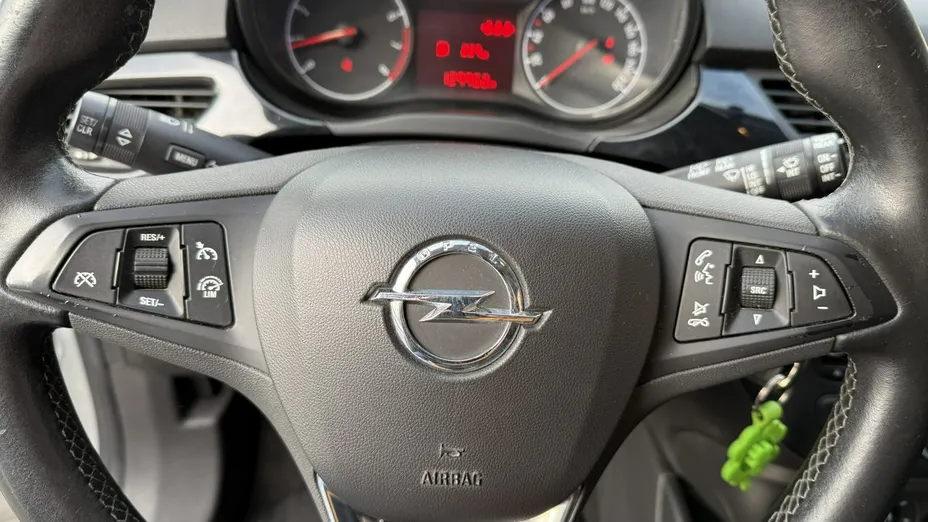 OPEL Corsa -