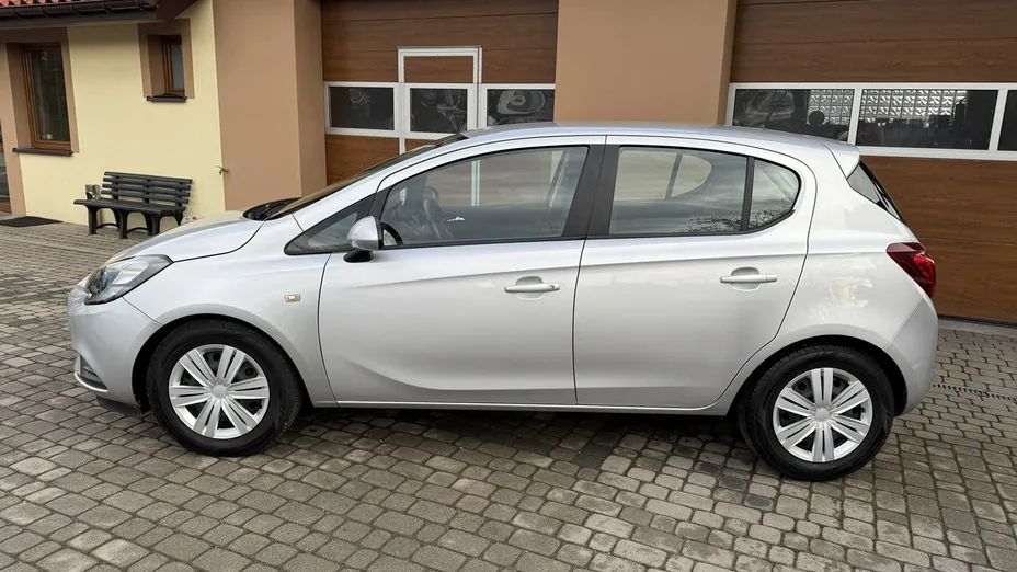 OPEL Corsa -