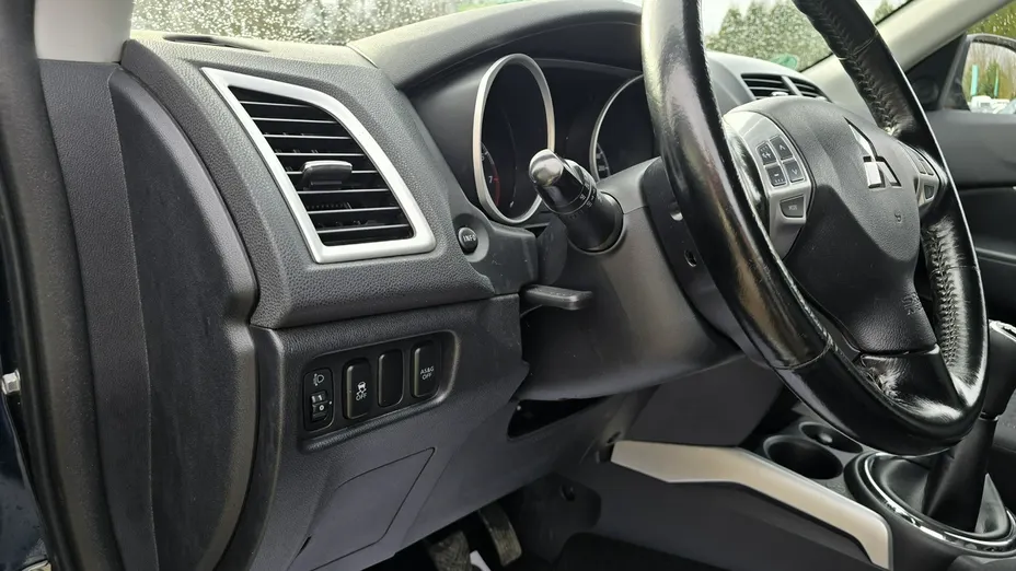 MITSUBISHI ASX -