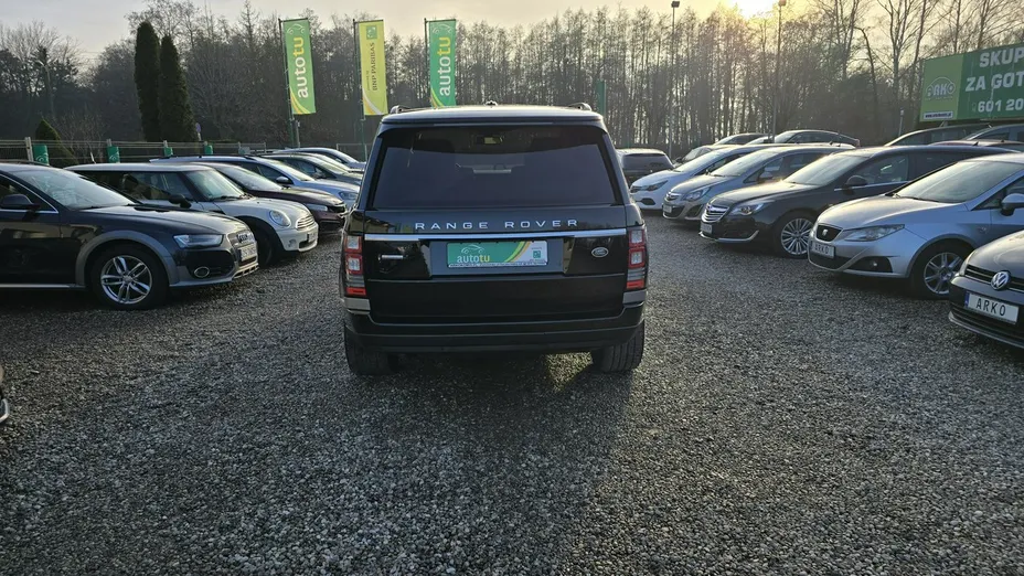 LAND ROVER Range Rover -