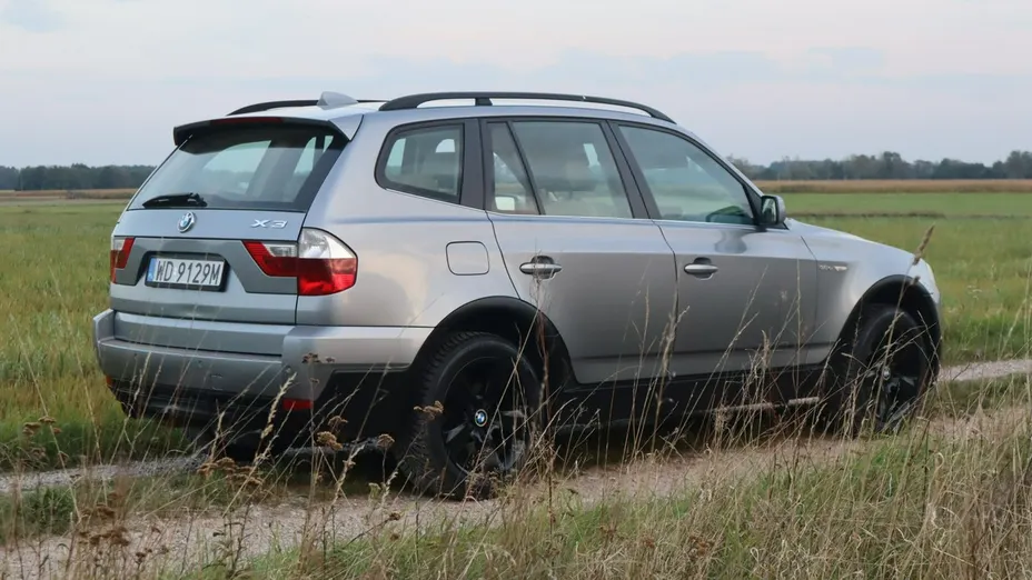 BMW X3 -