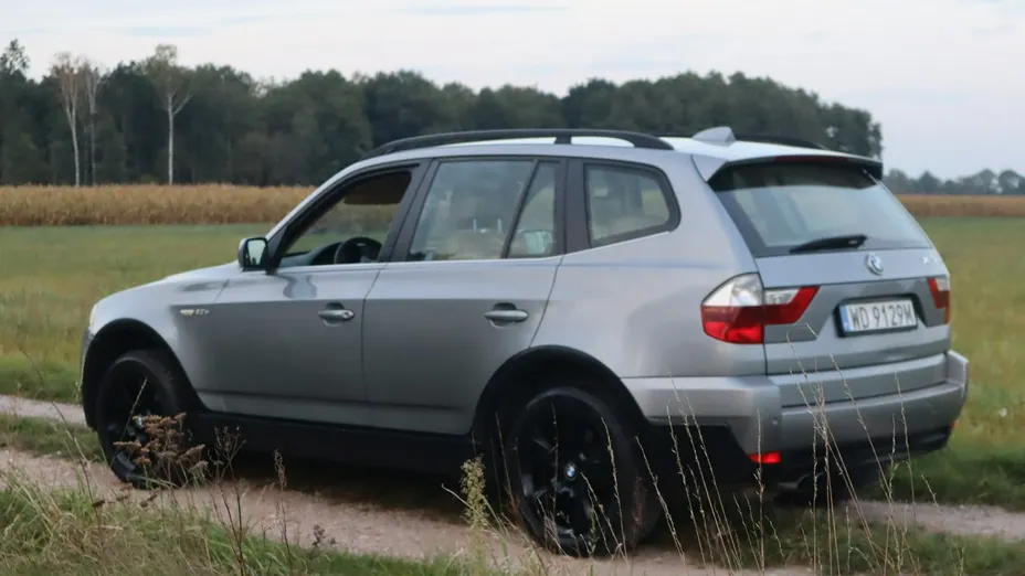 BMW X3 -