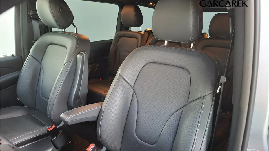 MERCEDES-BENZ V Klasa V 300 d 4-Matic 9G-Tronic Exclusive (ekstra dł)