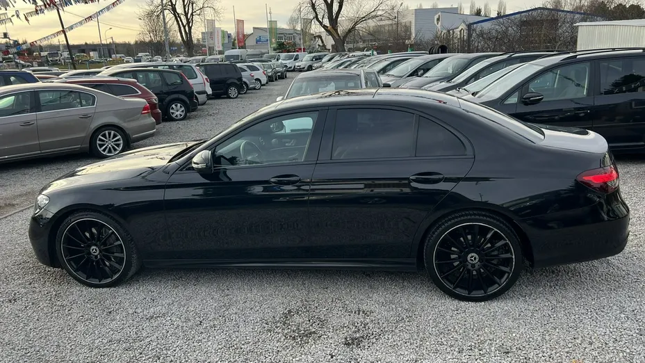 MERCEDES-BENZ E Klasa -