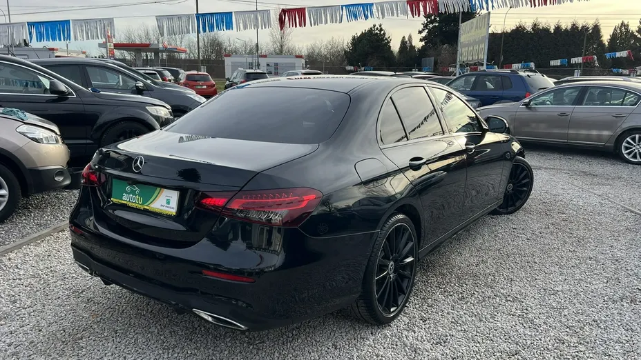 MERCEDES-BENZ E Klasa -