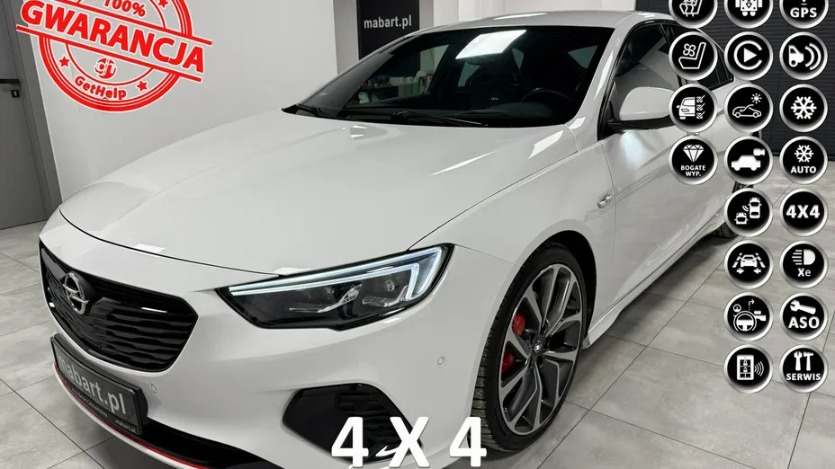 OPEL Insignia -