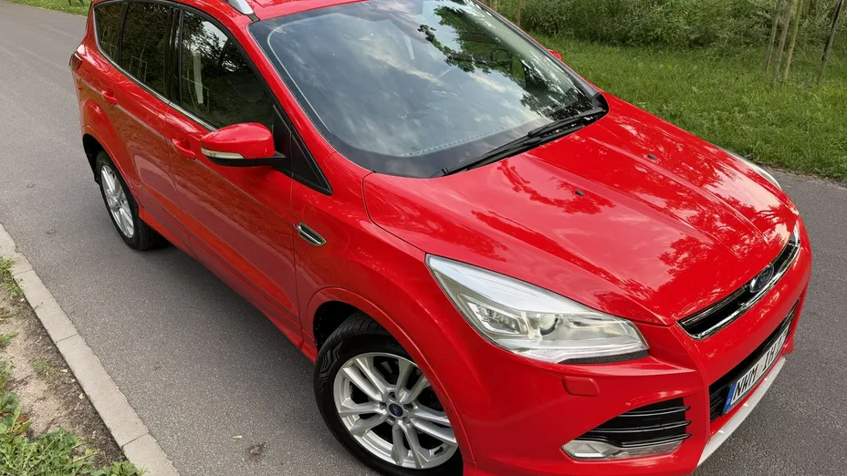 FORD Kuga -