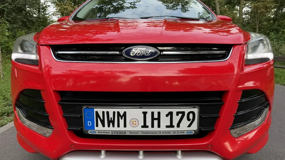 FORD Kuga -