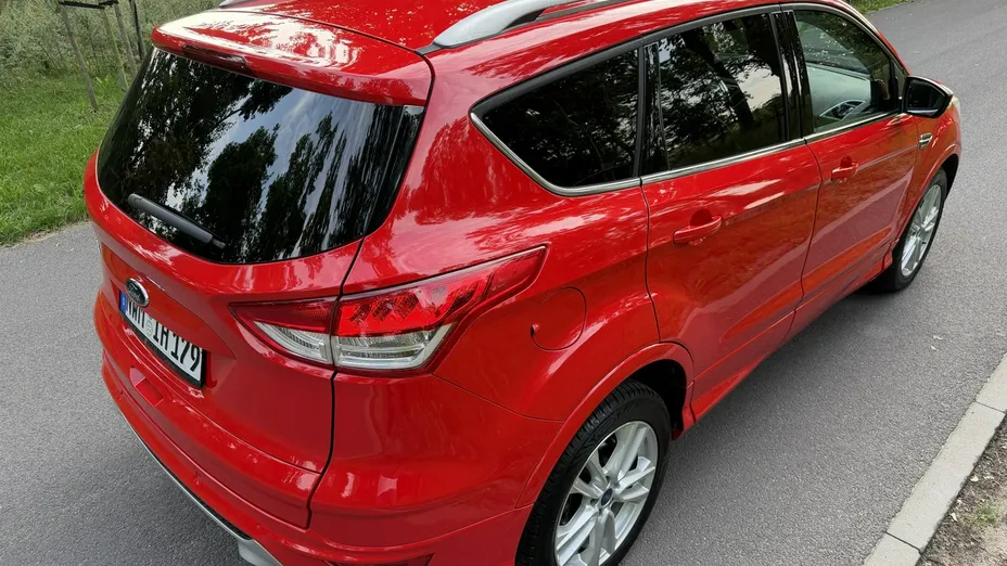 FORD Kuga -