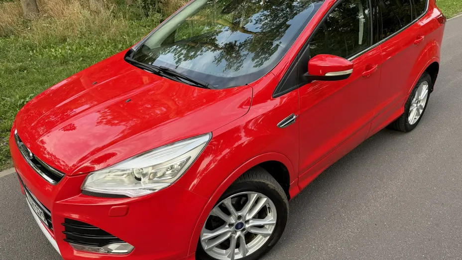 FORD Kuga -