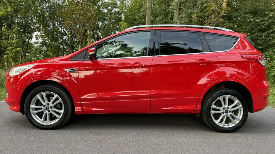 FORD Kuga -