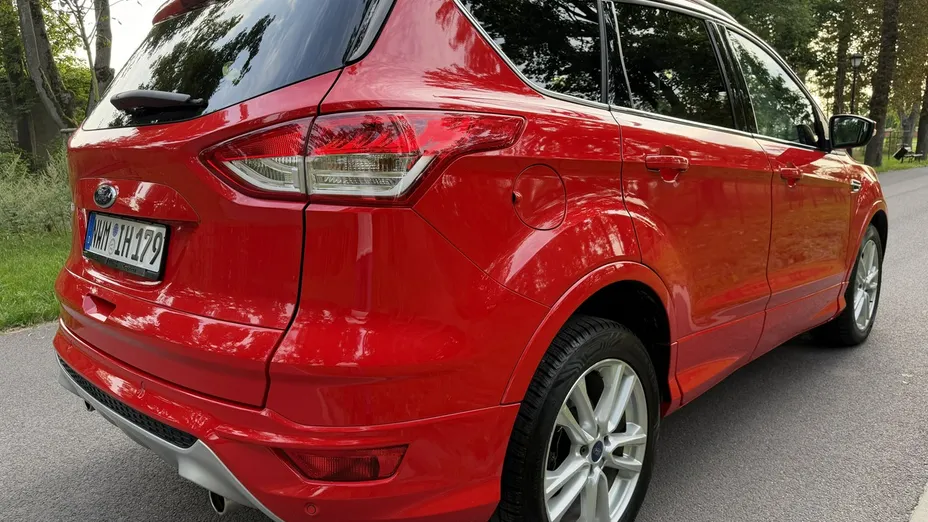 FORD Kuga -