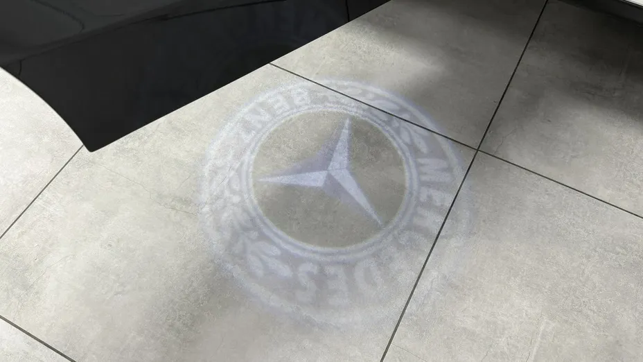 MERCEDES-BENZ C Klasa -