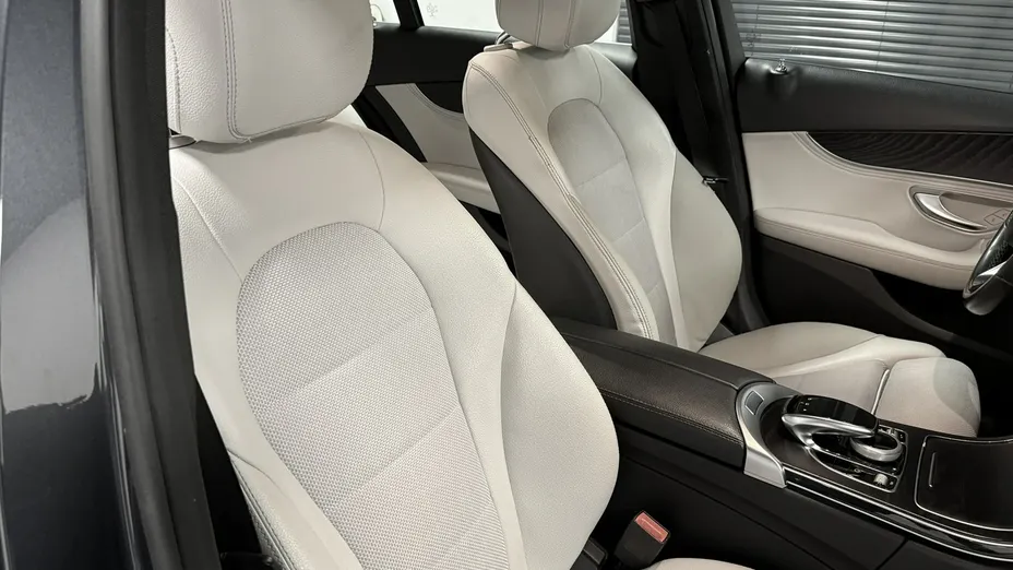 MERCEDES-BENZ C Klasa -