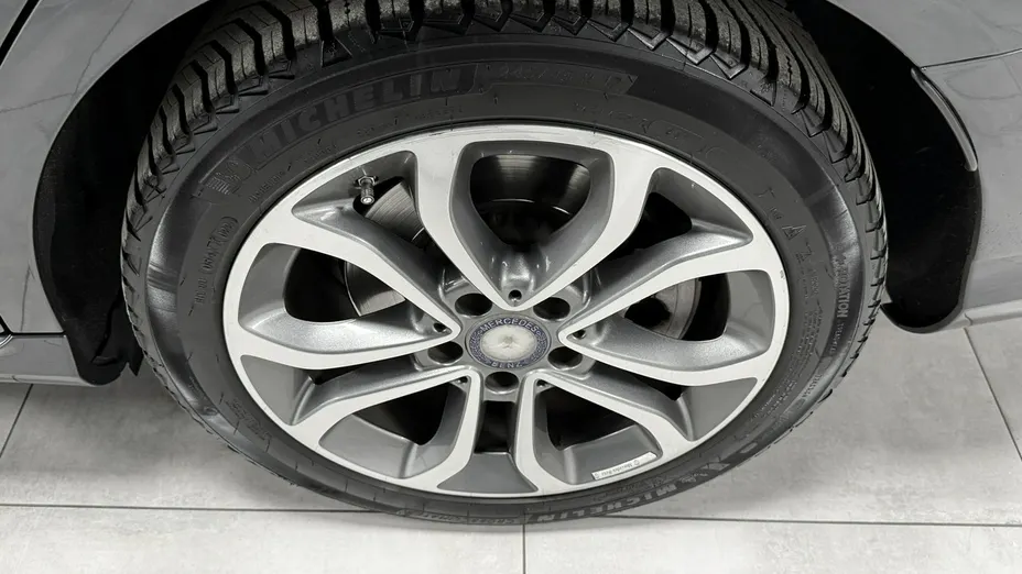 MERCEDES-BENZ C Klasa -