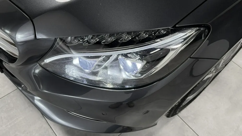 MERCEDES-BENZ C Klasa -