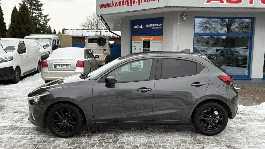 MAZDA 2 -
