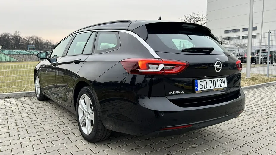 OPEL Insignia -