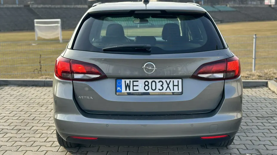 OPEL Astra -