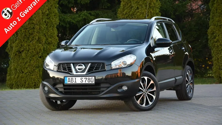 NISSAN Qashqai -