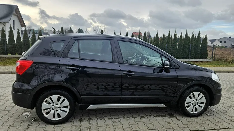 SUZUKI S-Cross -