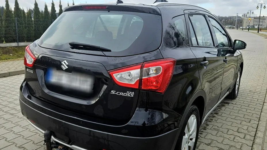 SUZUKI S-Cross -
