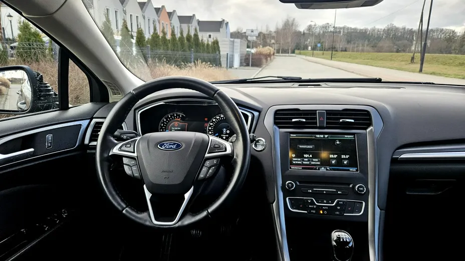 FORD Mondeo -