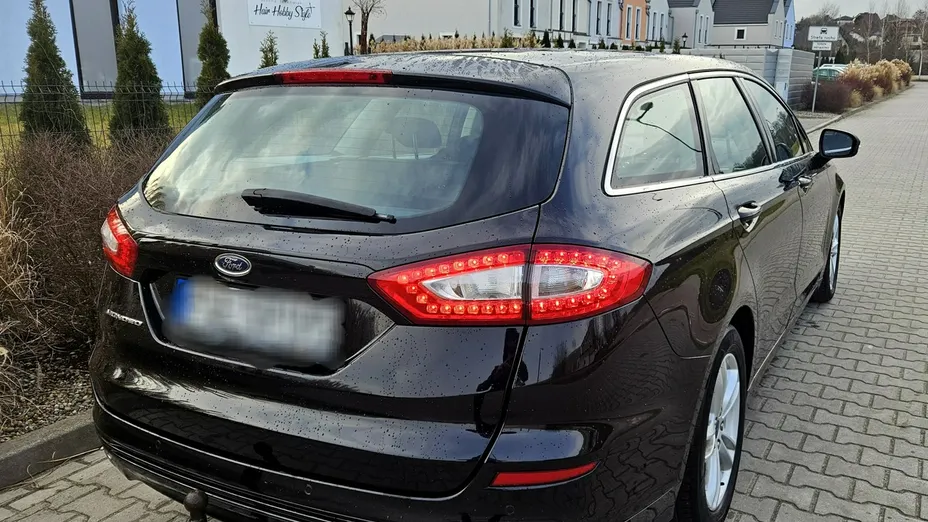 FORD Mondeo -