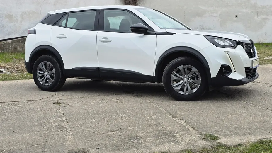 PEUGEOT 2008 -
