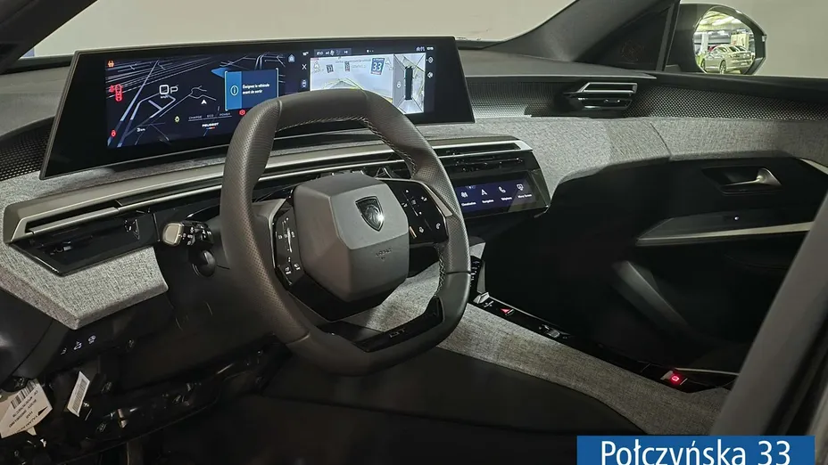 PEUGEOT 5008 -