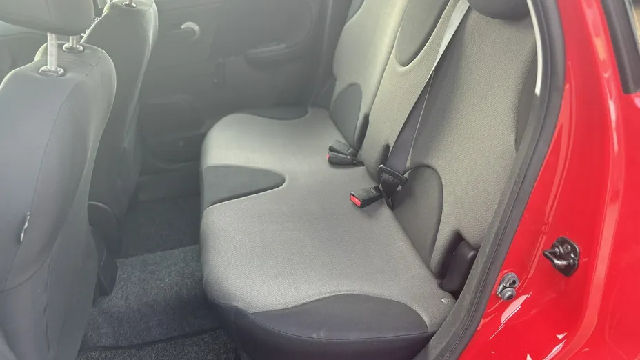 NISSAN Note -