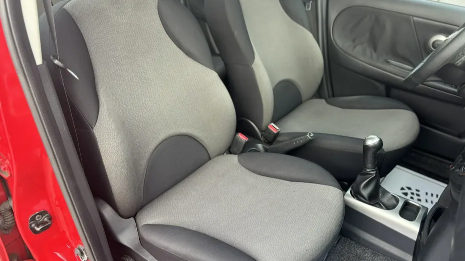 NISSAN Note -