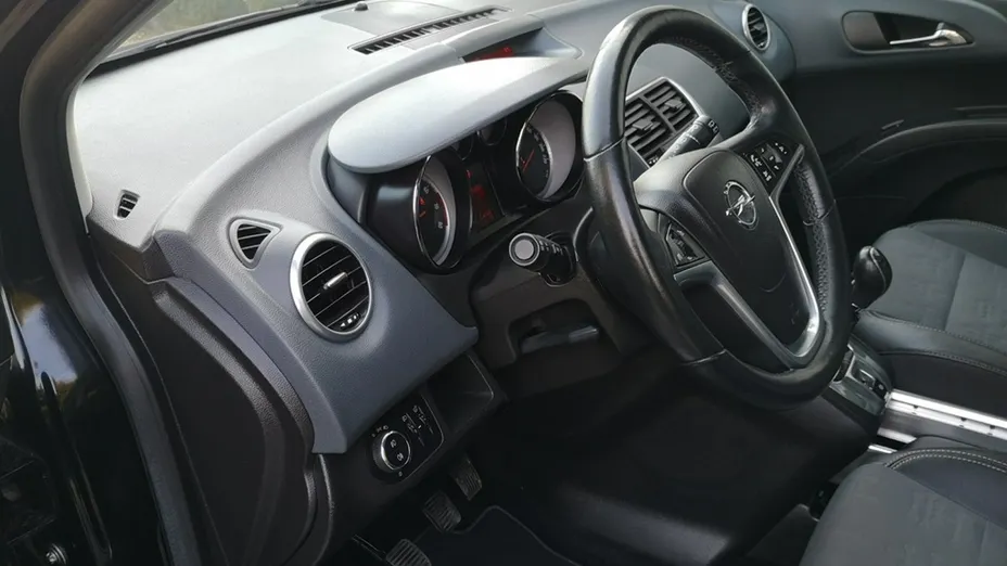 OPEL Meriva -