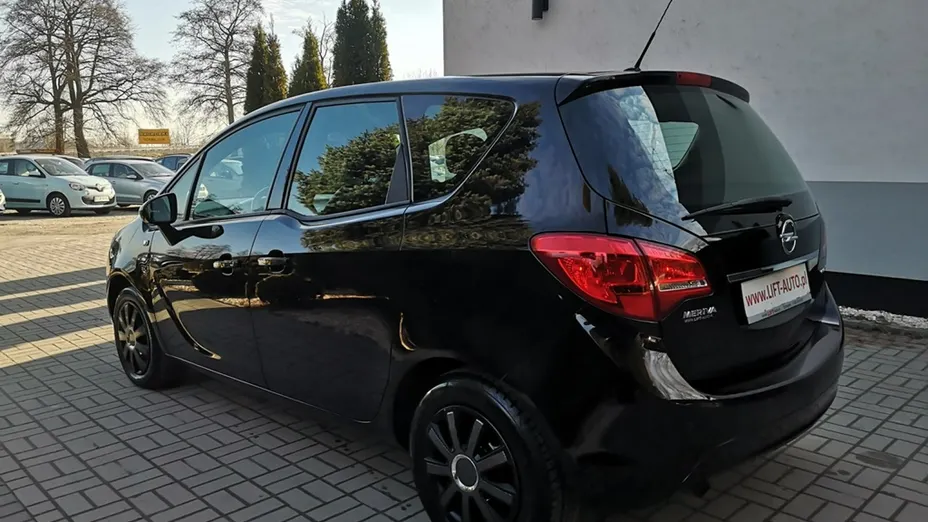OPEL Meriva -