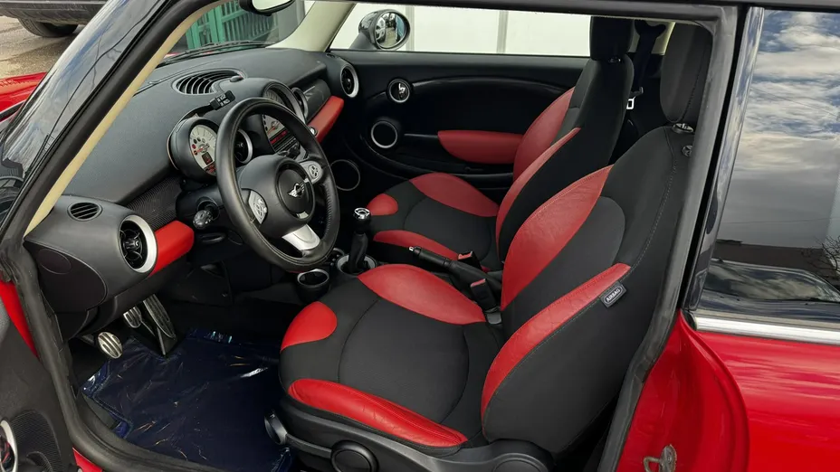 MINI Cooper S -