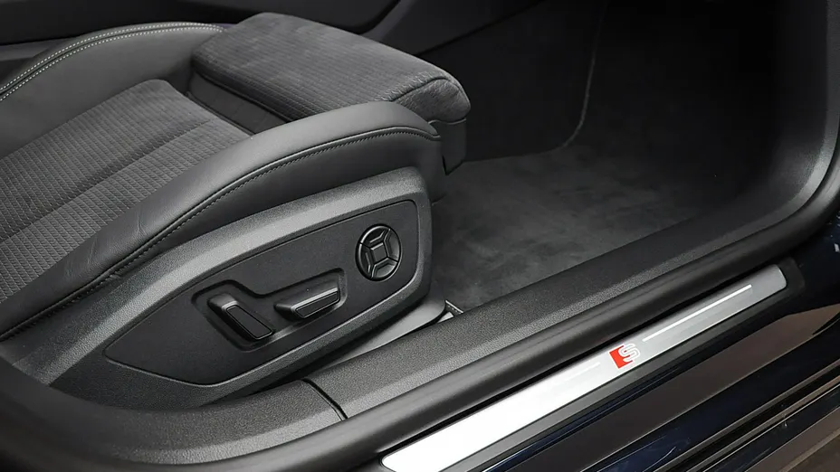 AUDI A7 A7 55 TFSI mHEV Quattro S tronic