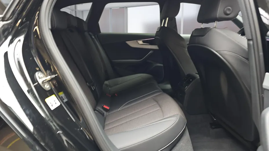 AUDI A4 A4 40 TFSI mHEV Quattro S Line S tronic