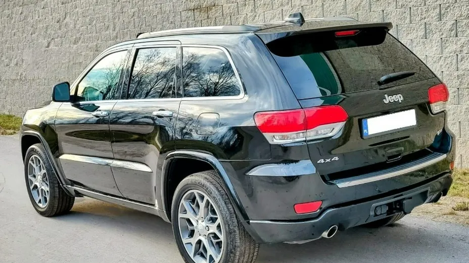 JEEP Grand Cherokee -