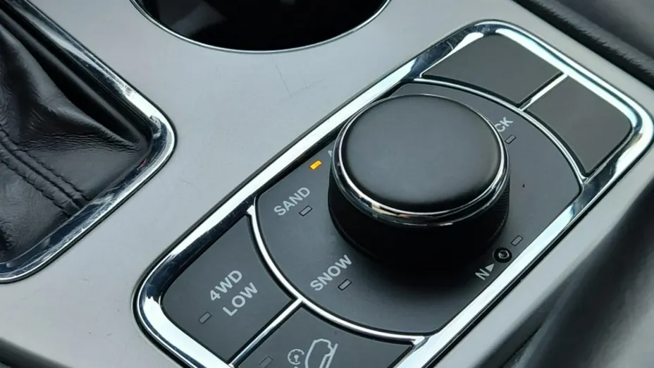 JEEP Grand Cherokee -